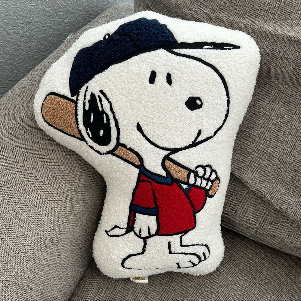 NWT Peanuts Snoopy Decorative Baseball Pillow By Nourison Home Size 16”x17”